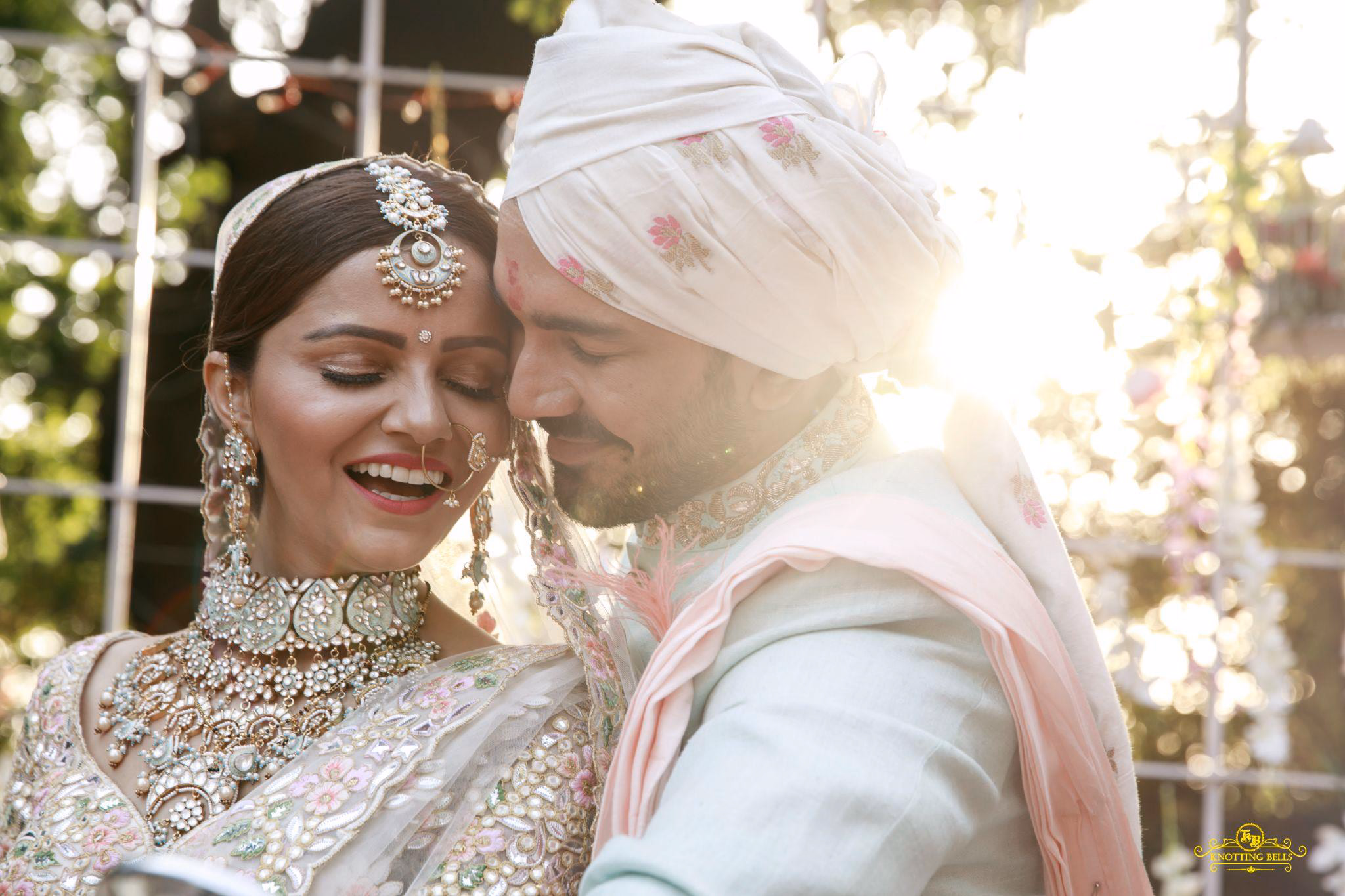 A split-day timeline, ceremony one at 10am, ceremony two at 6pm.